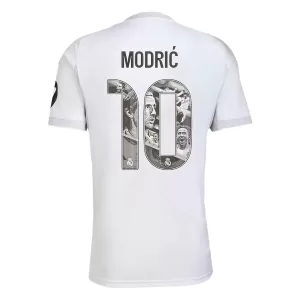 Real Madrid Luka Modric 10 Virallinen Kotipelipaita Miehet 2025/26 Erityistä
