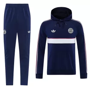 Bayern München Huppari Training collegepaitasarja Miehet 2026/27 Laivasto Bayern München Huppari Training collegepaitasarja Miehet 2026/27 Laivasto