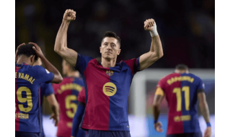 Lewandowski loistaa La Ligassa, Barcelona voittaa Sevillan