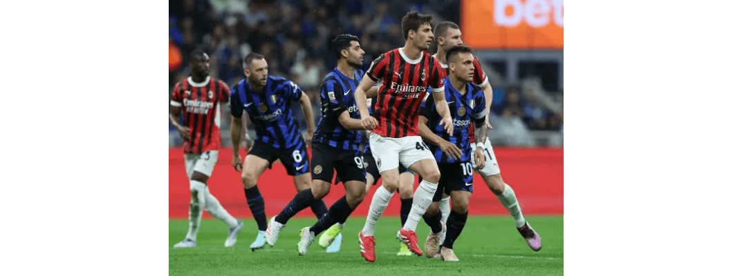 AC Milan voitti kilpailijansa kolme kertaa yhden kauden aikana 20 vuoden jälkeen AC Milan voitti kilpailijansa kolme kertaa yhden kauden aikana 20 vuoden jälkeen