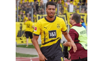 Manchester United jahtaa Nmechaa, voiko Dortmund pitää keskeisen keskikenttäpelaajan?