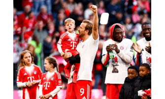 Bayern München varmistaa mestaruuden etuajassa! Kane lisää jälleen yhden pokaalin!